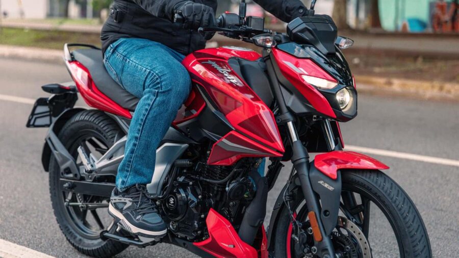 Bajaj Pulsar N150