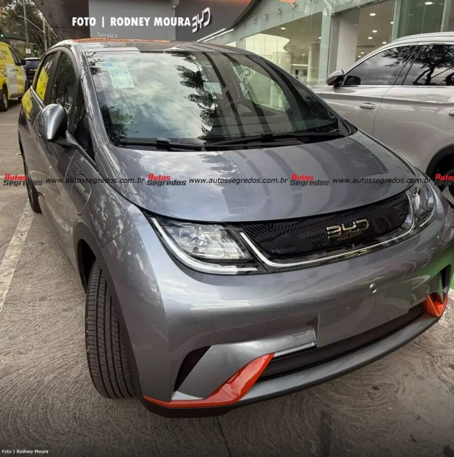 BYD Dolphin 2026 chega ao Brasil mais equipado e barato, porém sem mudar o visual 2 byd dolphin gs