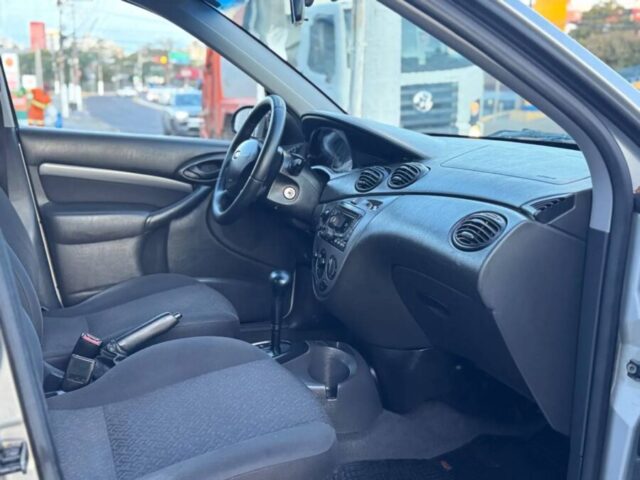 ford focus 2004 2008 interior