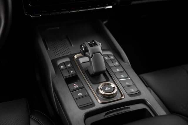 Haval H9 interior detalhe console