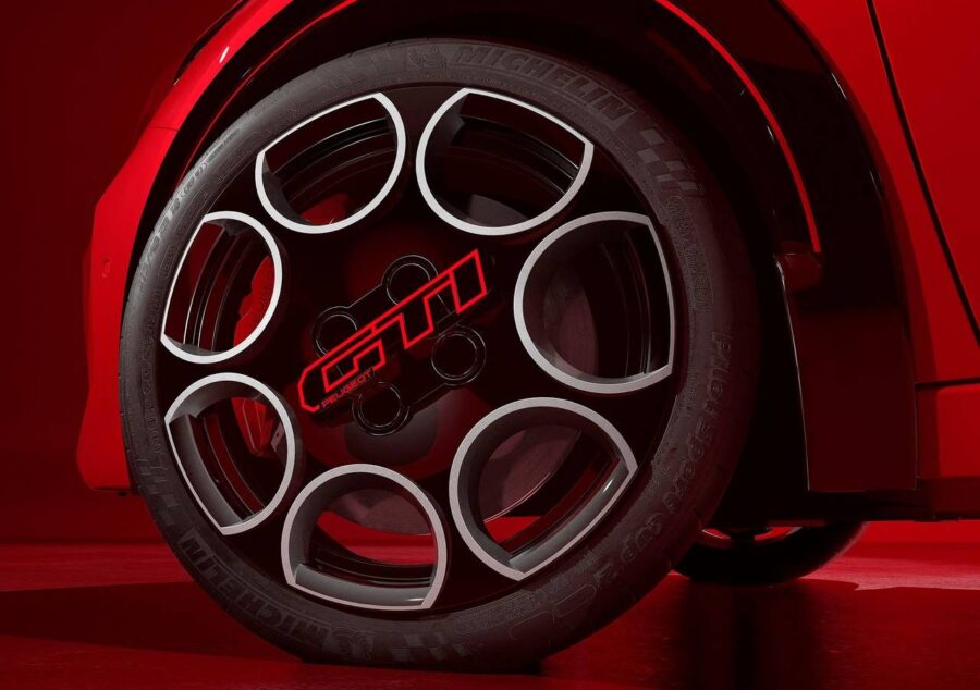 peugeot 208 GTI 2026 rodas