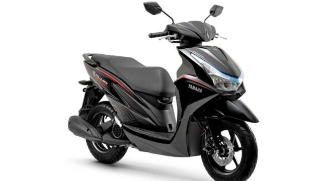 Yamaha Fluo Hybrid Connected preta