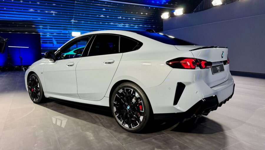 Nova BMW Serie 2 Gran Coupe 2026 já está no Brasil por R$ 320.950. Confira em detalhes 3 bmw serie 2 gran coupe 2026