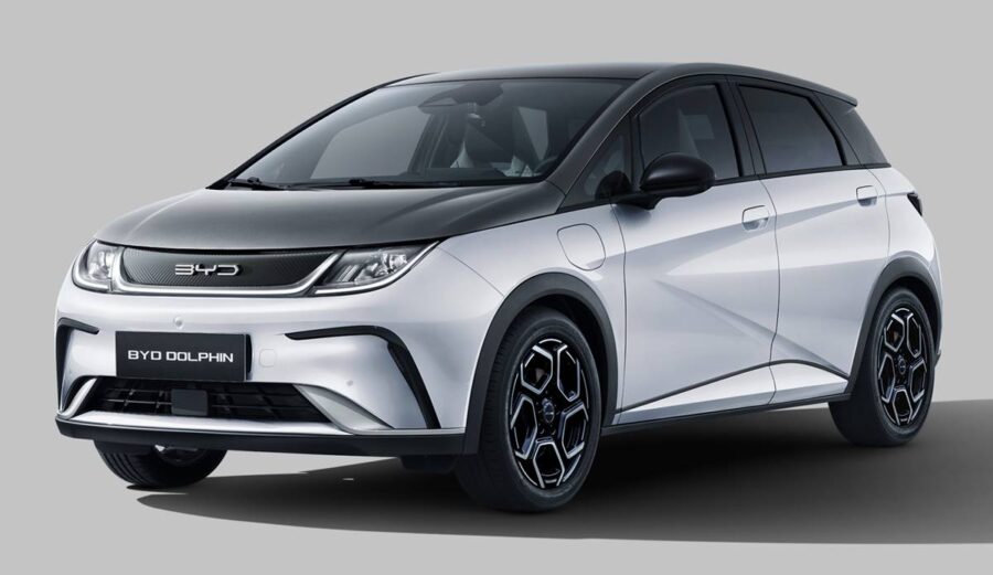 BYD Dolphin 2026 chega ao Brasil mais equipado e barato, porém sem mudar o visual 4 byd dolphin plus