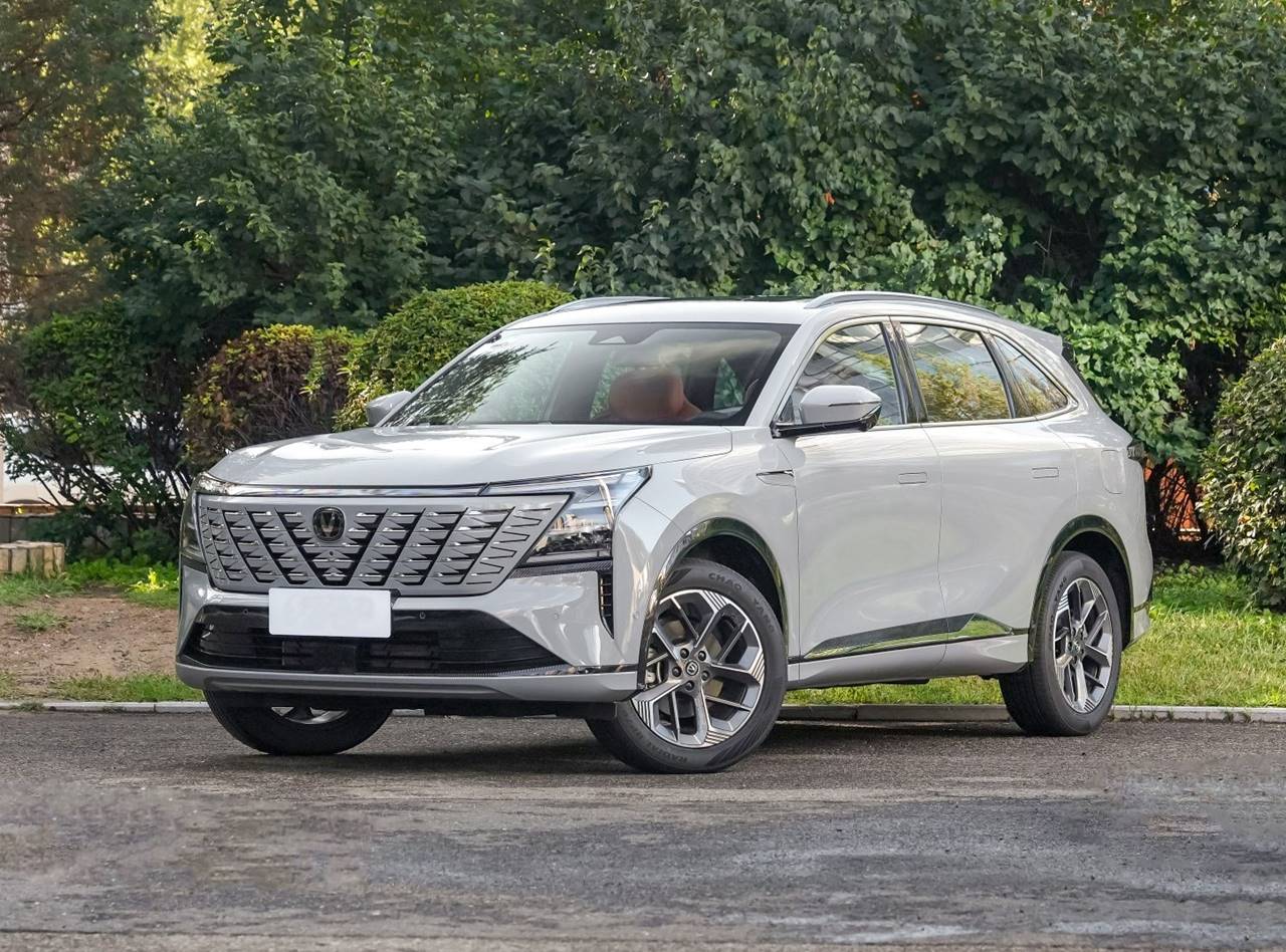 Changan CS75 já está em teste no Brasil e virá para enfrentar Jeep, BYD, Chery e Haval 3 changan cs75 2026