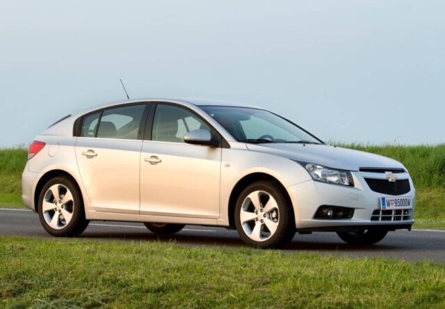 Chevrolet Cruze Sport6 2012 2013 2014