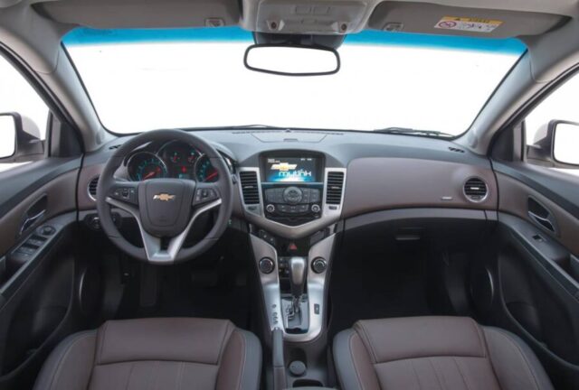 Chevrolet Cruze 2015 2016 interior