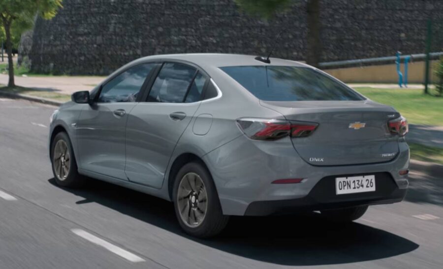 Novo Onix 2026 é revelado oficialmente, confira os preços e versões 4 Chevrolet Onix Plus 2026