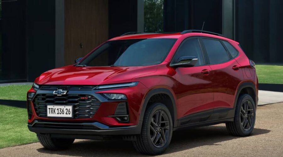 Chevrolet Tracker 2026 - Evolui, porém mantém erros. Confira versões, preços, equipamentos, motores e consumo 8 chevrolet tracker RS 2026