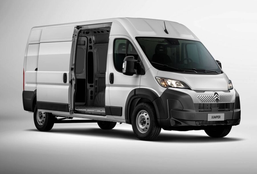 Citroën Jumper 2026 - Utilitário ganha motor mais econômico e novo visual 1 citroen jumper 2026