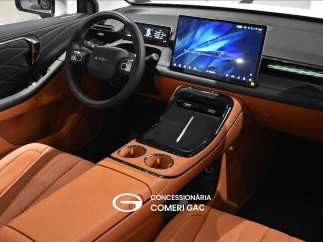 GAC Aion V interior