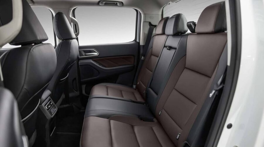 GWM Poer P30 2026 - Em detalhes a picape chinesa que chega em setembro para desafiar Hilux e companhia 6 interior gwm poer p30 2026