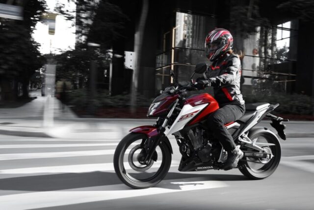 Honda CB 300 F Twister 2026