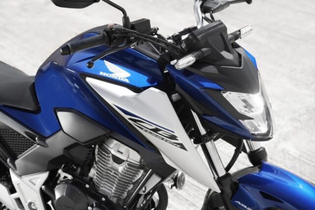 Honda CB 300 F Twister 2026