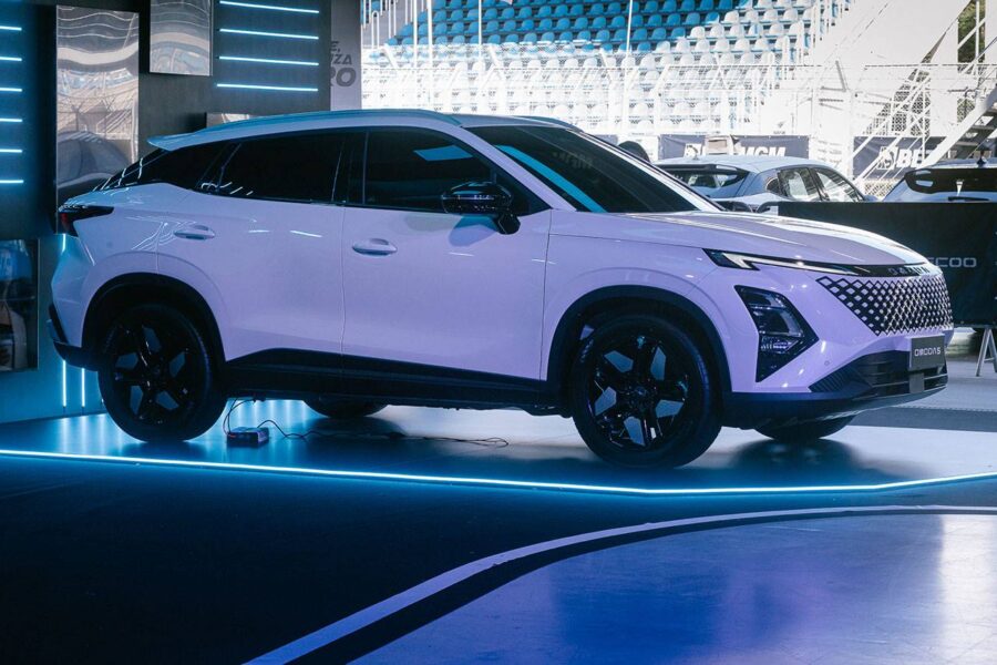 Omoda 5 parte de R$ 209.990 no Brasil, conheça em detalhes o SUV elétrico 4 Omoda 5 híbrido