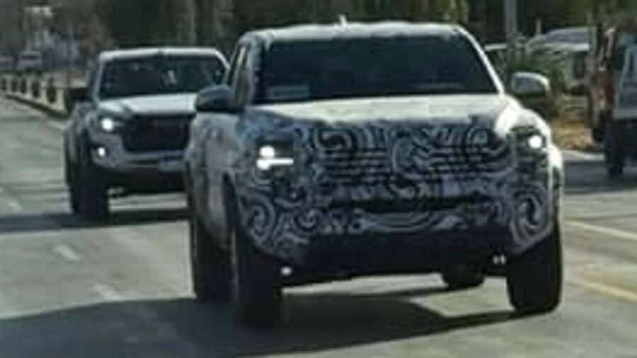 Toyota Tundra 2026 - Cotada para o Brasil picape ganha novo interior e mais equipamentos nos EUA 8 toyota tacoma flagrada na argentina