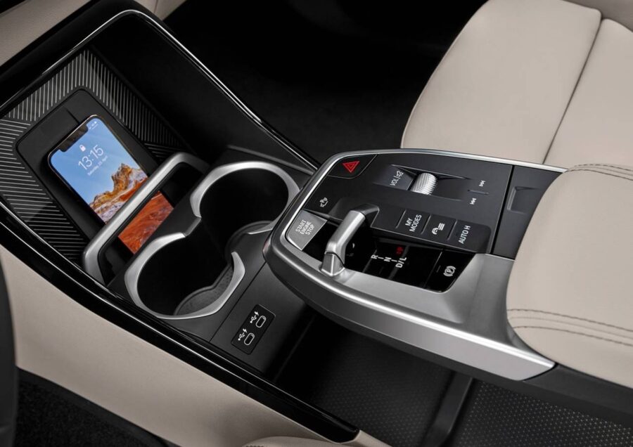 BMW X1 2026 - Preços, versões e equipamentos do SUV de luxo mais vendido do Brasil 13 bmw x1 2025 console central