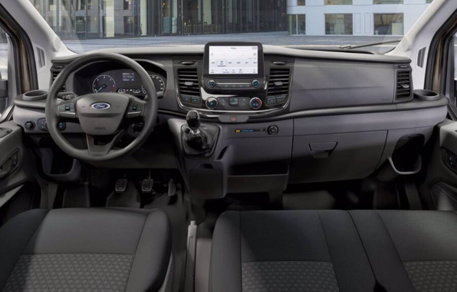 Ford Transit 2026 - Confira versões, equipamentos e preços 2 interior ford transit 2025
