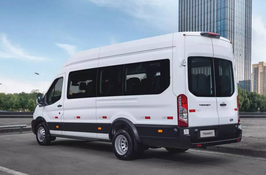 Ford Transit 2026 - Confira versões, equipamentos e preços 7 ford transit