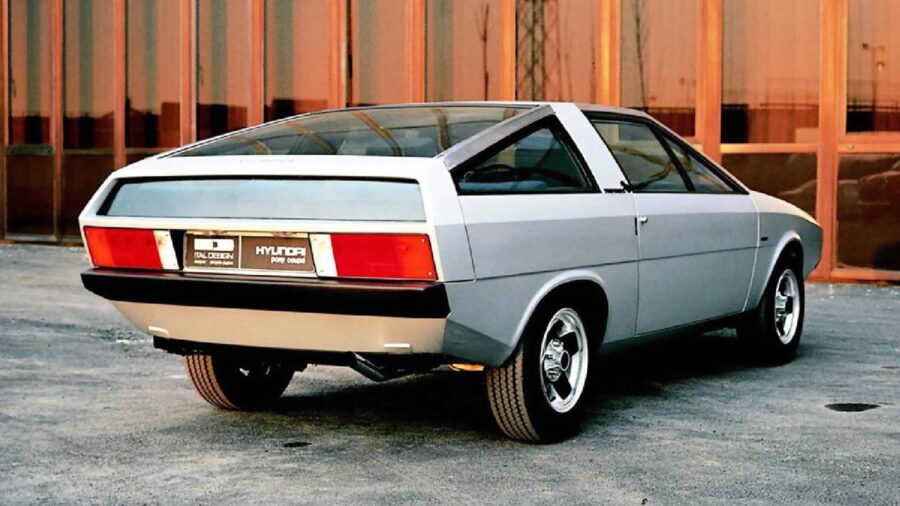 Novo Hyundai Elantra 2027 - Com visual futurista nova geração já está praticamente pronta para as ruas 5 hyundai pony coupe 1974