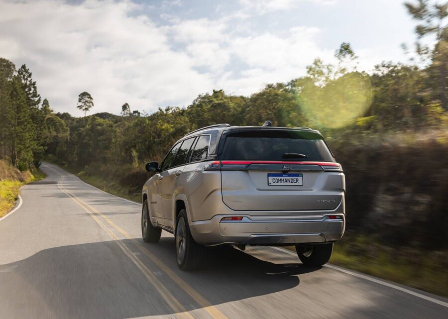 Jeep Commander 2026 chega com visual atualizado e mais barato para enfrentar os chineses. Confira o que mudou 4 jeep commander