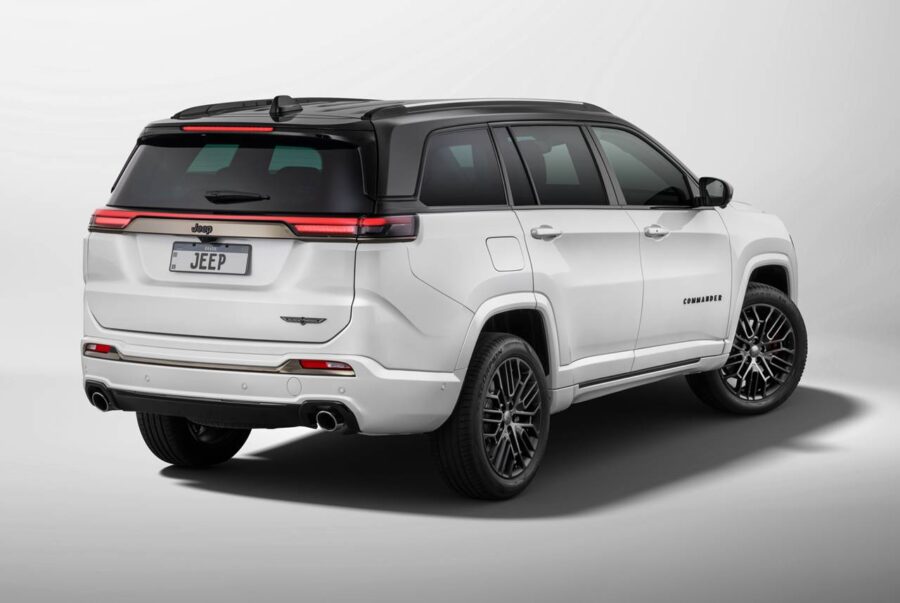 Jeep Commander 2026 chega com visual atualizado e mais barato para enfrentar os chineses. Confira o que mudou 13 jeep commander blackhawk
