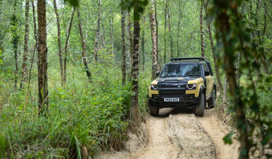 Land Rover Defender 2026 chega as lojas do Brasil 10 land rover defender 2026