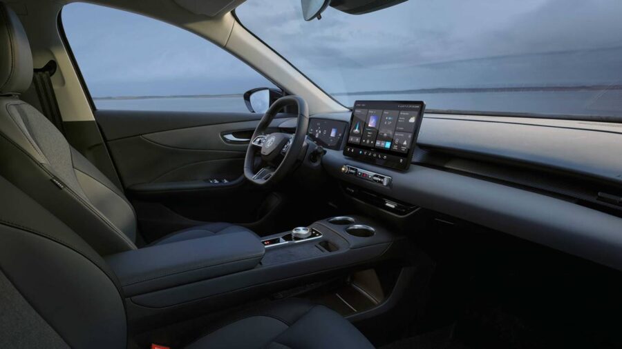 MG S5 - Em detalhes o SUV que chegará ao Brasil ainda em 2025 8 MG S5 interior