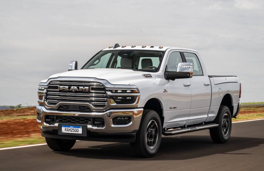 RAM 2500 2025 chega com novo motor e visual renovado por R$ 559.990 3 nova ram 2500 2025