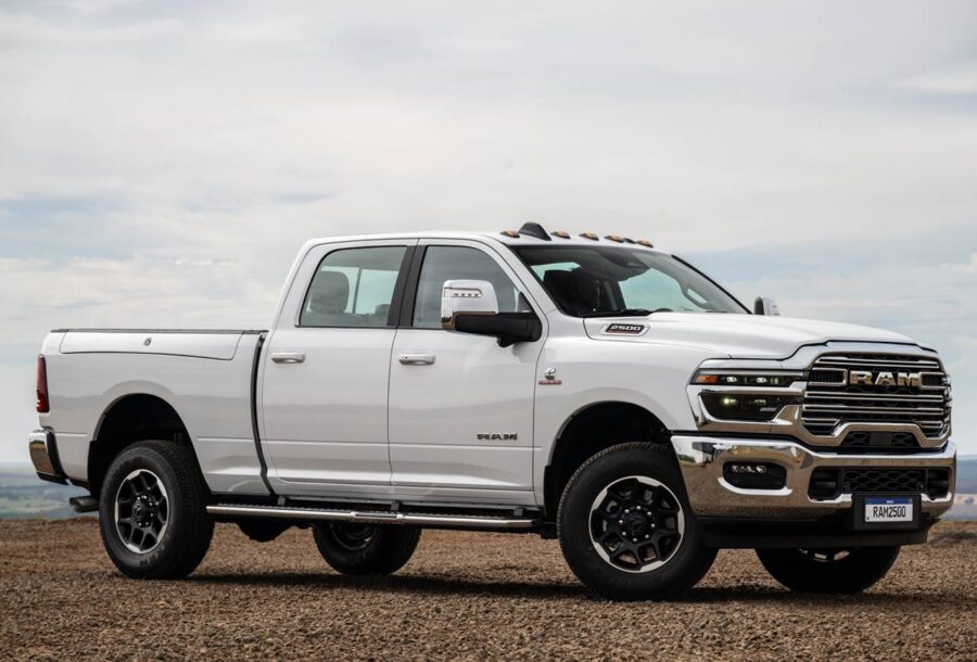 RAM 2500 2025 chega com novo motor e visual renovado por R$ 559.990 9 ram 2500 2025