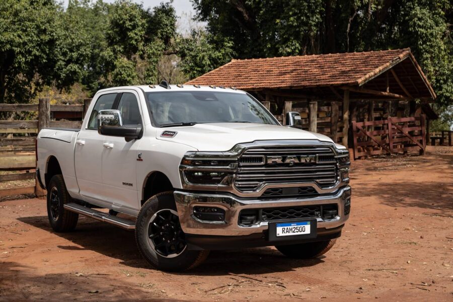 RAM 2500 2025 chega com novo motor e visual renovado por R$ 559.990 2 ram 2500 2025