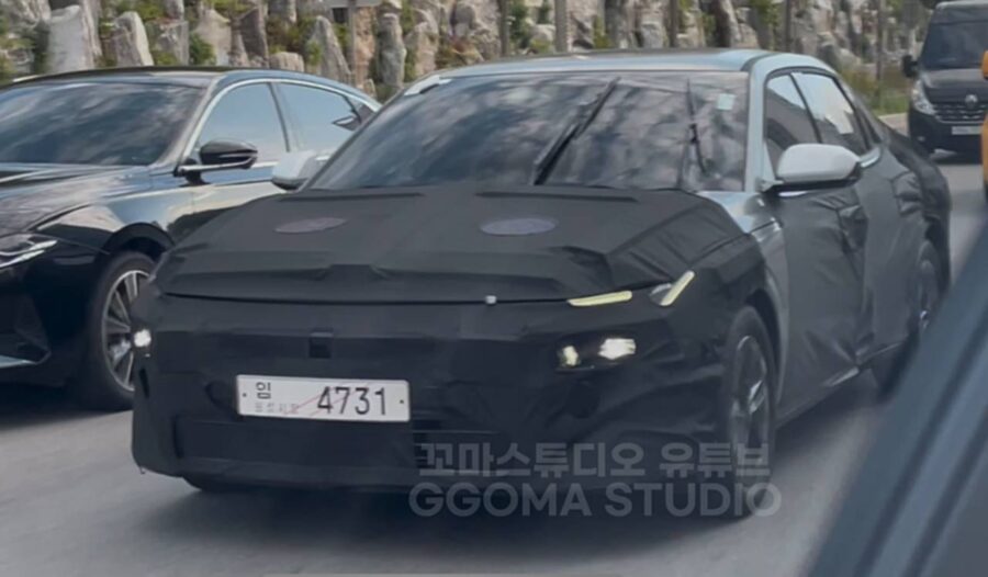 Novo Hyundai Elantra 2027 - Com visual futurista nova geração já está praticamente pronta para as ruas 10 novo elantra