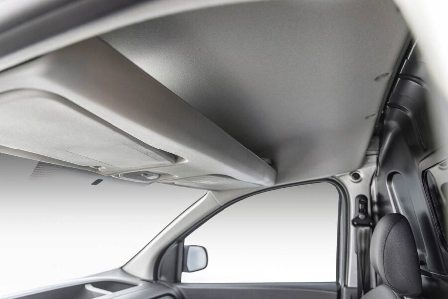 Renault Kangoo 2026 parte de R$ 118.200 e tem qualidades para superar a Fiat Fiorino 7 renault kangoo interior compartimento no teto