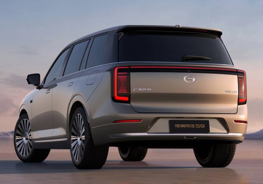 GAC S9 2026 - Conheça o novo SUV top de linha da marca e que deve vir ao Brasil 7 GAC S9 2026 traseira
