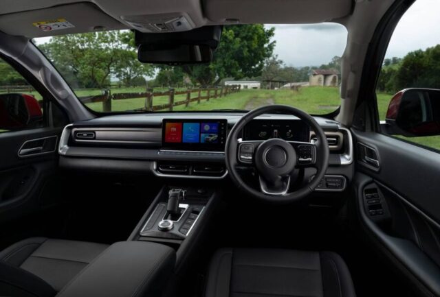 GWM Cannon Alpha interior