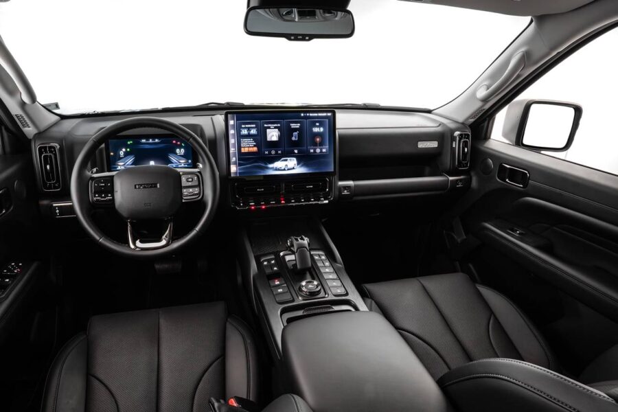 Haval H9 2026- Robusto, bem equipado, diesel e com 7 lugares será o fim da Toyota SW4? 8 haval h9 interior