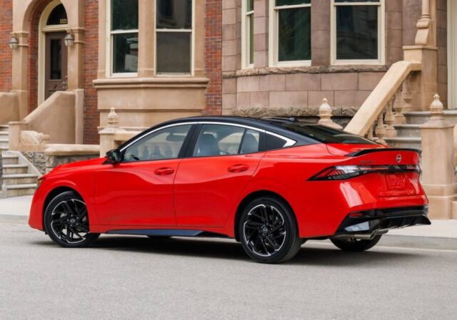 Nissan Sentra SR 2026