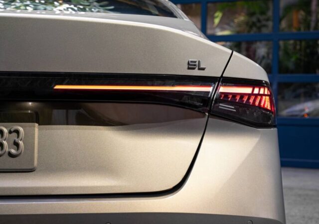 Nissan Sentra 2026 lanterna traseira