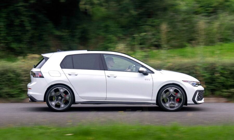 Novo Golf GTI 2026 - Esportivo chega por R$ 430.000 e venda a lá Ferrari 4 novo golf gti 2026