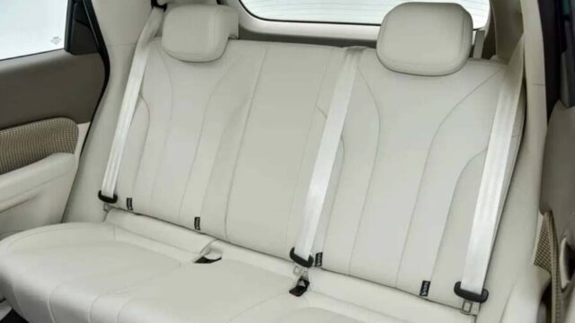 Ora 5 interior banco traseiro