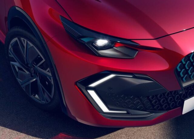 renault clio 2026 farol