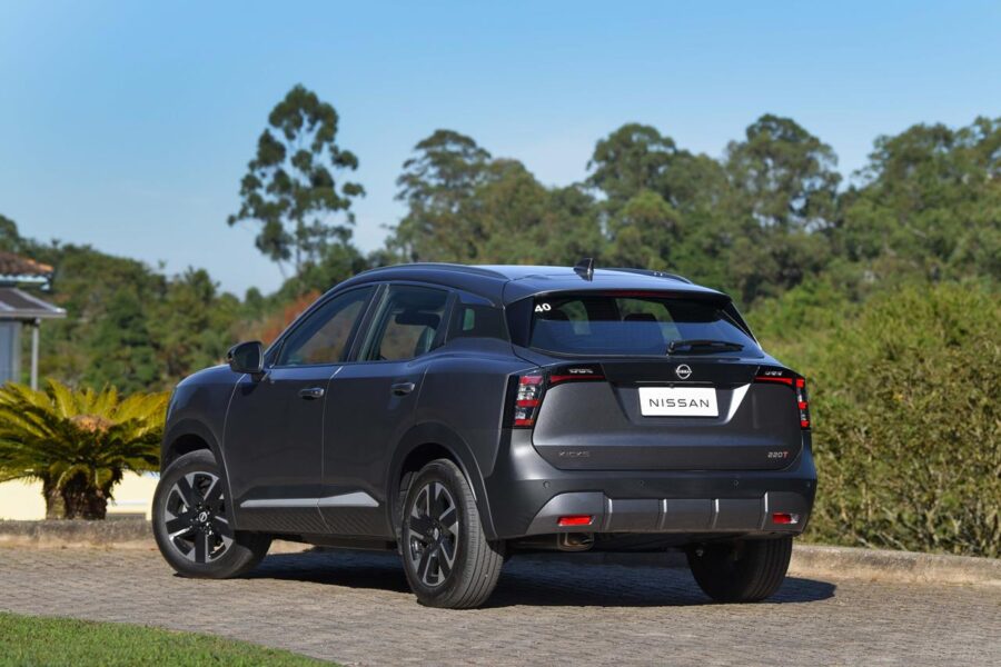 Nissan Kicks 2027 é reposicionado no Brasil e parte de R$ 159.990, será que agora vai vender bem? 1 Nissan Kicks Advance 2026