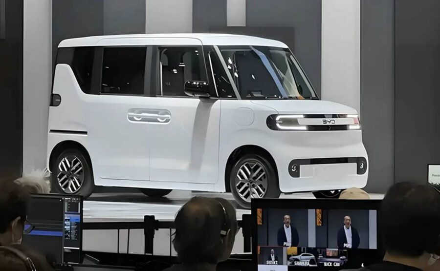 BYD Racco - A BYD quer conquistar o Japão com esse mini carro 5 BYD Racco