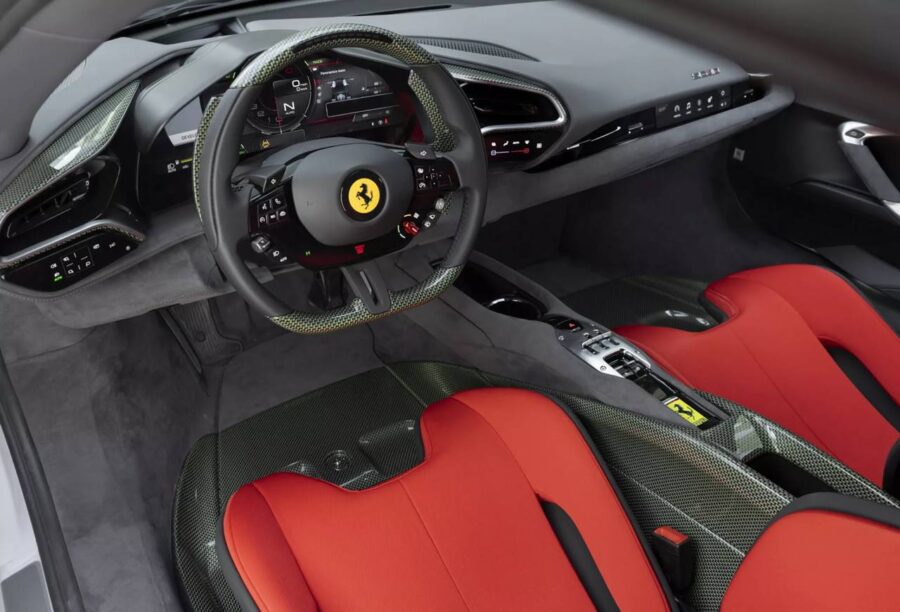 Ferrari SC40 - Exemplar único homenageia a lendária F40 21 Ferrari SC40 interior