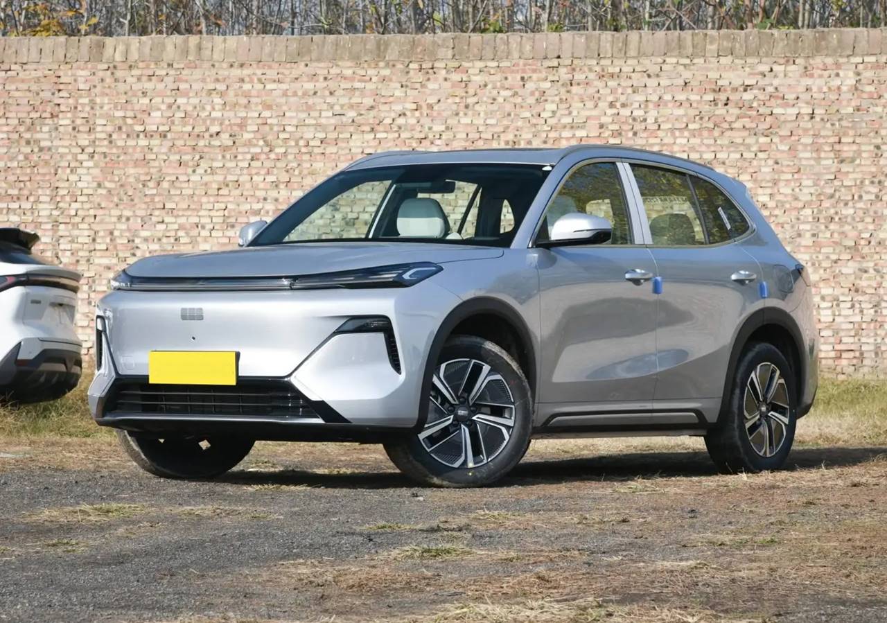 Geely Starship 7 - Em detalhes, ele chega em 2026 ao Brasil para enfrentar BYD Song e Haval H6 1 geely starship 7 2026