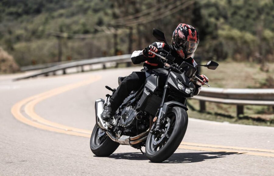 Honda CB750 Hornet 2026 - Chega por R$ 53.690, mas pode não agradar a todos os fãs 7 honda cb750 hornet 2026