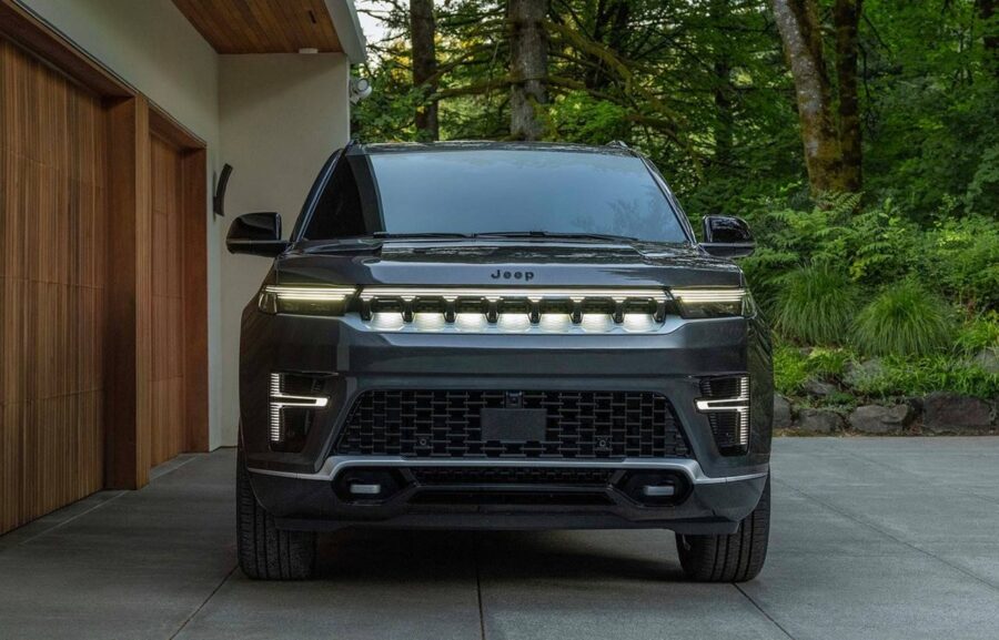 Jeep Grand Wagoneer 2026 - SUV top de linha da marca é atualizado nos EUA e fica muito mais barato 1 Jeep Grand Wagoneer 2026