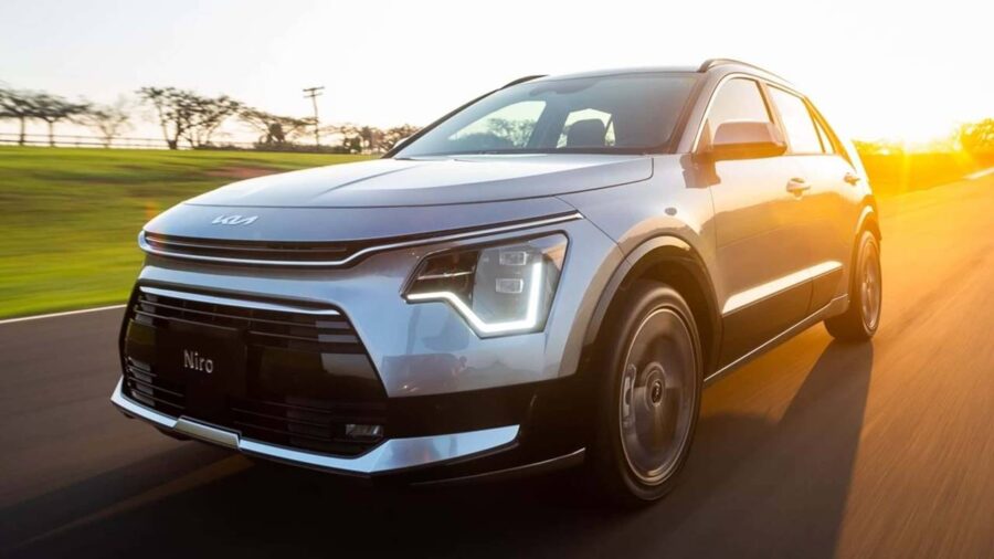 Kia Niro 2027 chega com novo visual e interior 3 Kia Niro 2026