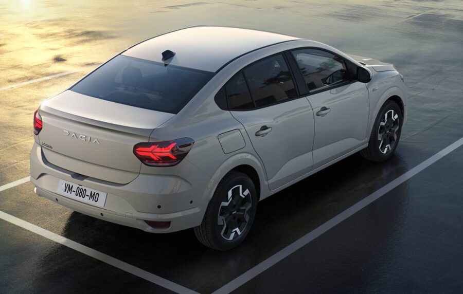 Logan 2026 - Sedan ganha visual e interior atualizados na Europa, porém seguirá longe do Brasil 9 renault logan 2026