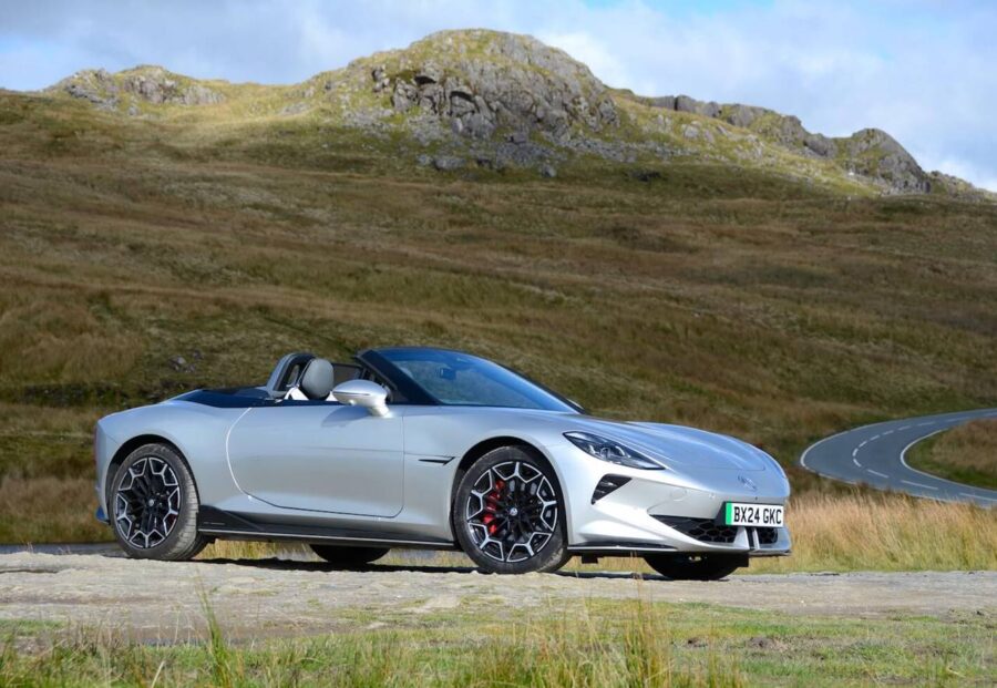 MG Cyberster - Capaz de atingir os 100 km/h em 3.2 segundos esportivo está preste a chegar ao Brasil 1 mg cyberster